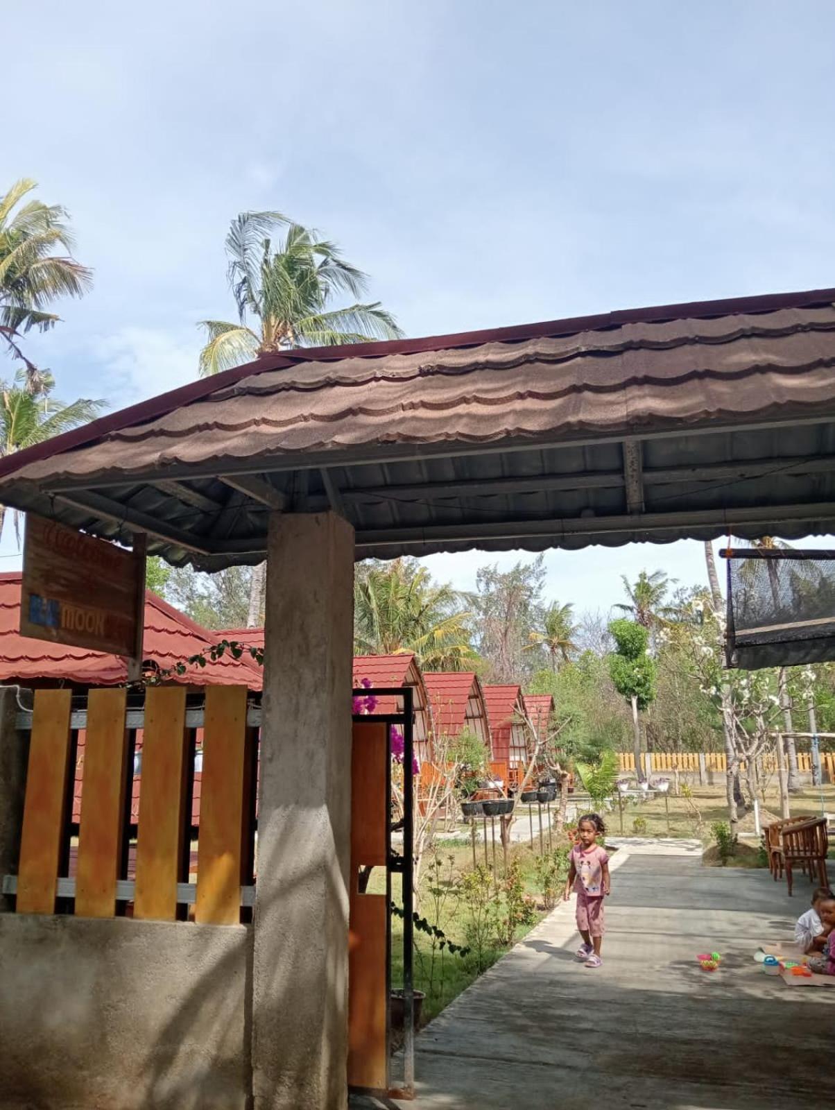 Blue Moon Meno Hotel Gili Meno Luaran gambar