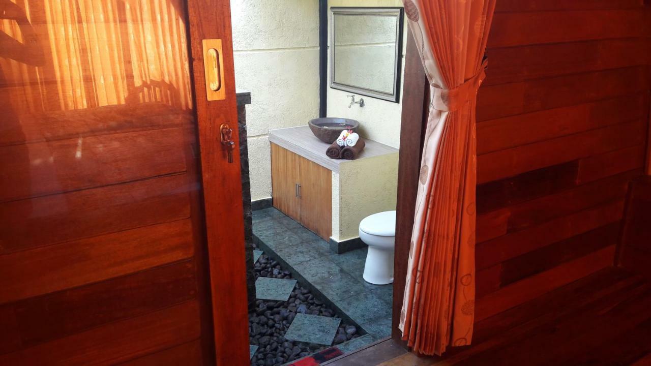 Blue Moon Meno Hotel Gili Meno Luaran gambar